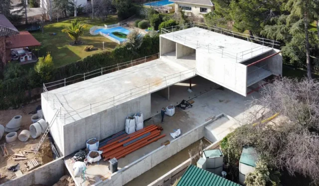 Estructura de un edificio en obras
